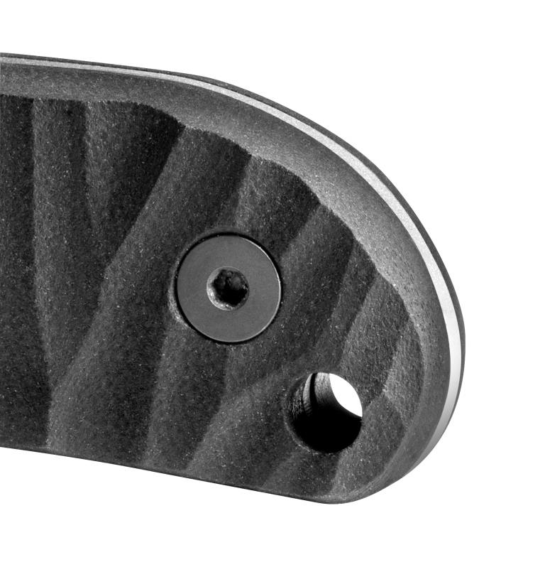 COMMANDEUR-BLACK-G10-TOXIFIED-WITH-LEATHER-SHEATH-04