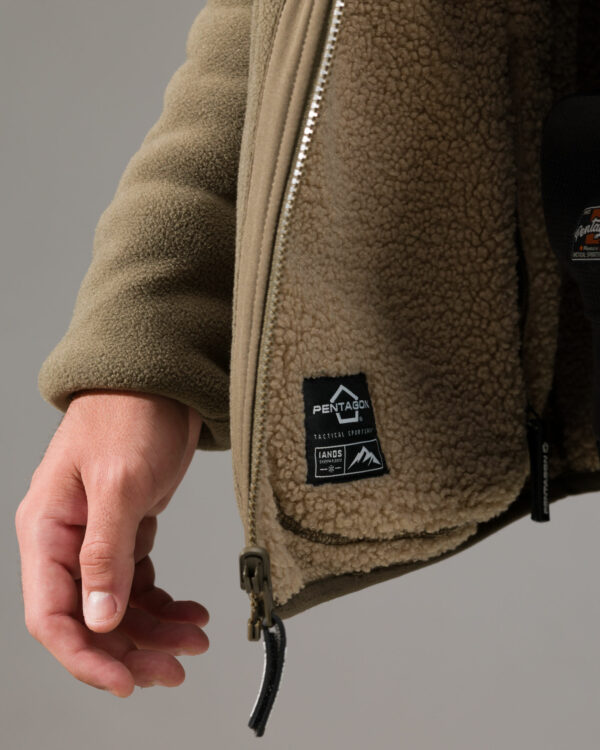 IANOS SHERPA 2-IN-1 REVERSIBLE FLEECE JACKET | K09057