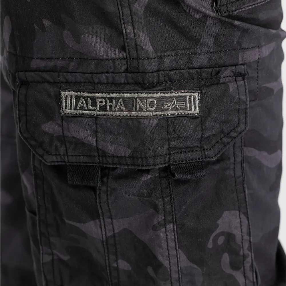 Jet Camo Short Black Camo | Alpha Industries Jet Camo Short Black Camo | Alpha Industries