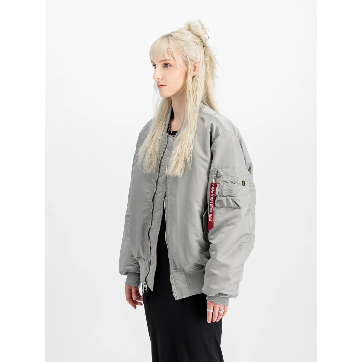 Alpha Industries MA-1 Heritage Bomber Jacket ανδρικό bomber ασημί μπουφάν Alpha Industries MA-1 Heritage Bomber Jacket ανδρικό bomber ασημί μπουφάν